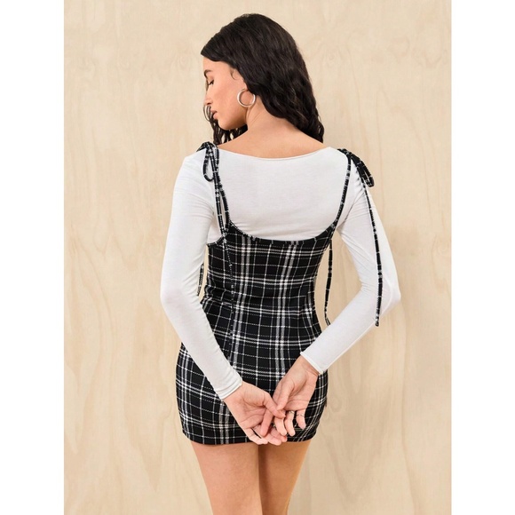 Plaid Pinacore Mini Dress - Picture 5 of 12